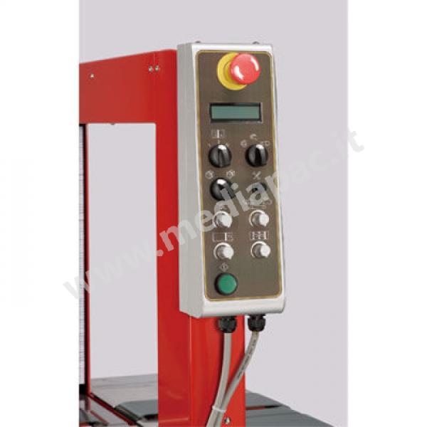 Pannello di controllo con display di segnalazione stato macchina