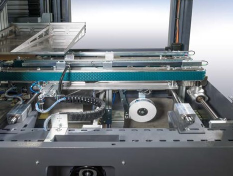 Stazione di nastratura inferiore ad alta velocita’