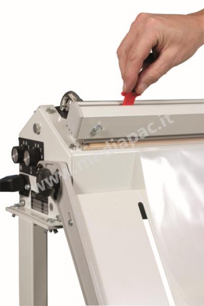 Dispositivo di taglio