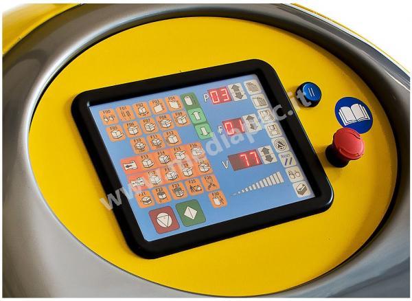 Pannello operatore con schermo touch screen